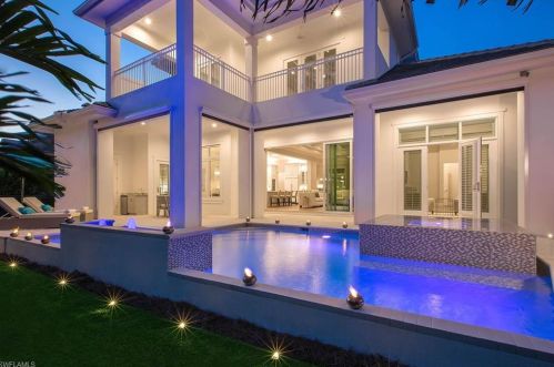 498 Devils Ln, Naples, FL 34103-3020