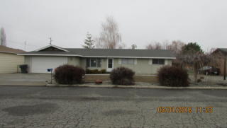 213 Jefferson Dr, Grandview, WA 98930-9484