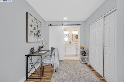 7769 Deervale Ct, Pleasanton CA  94568-1016 exterior