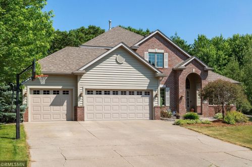 5100 Quantico Ln, Minneapolis, MN 55446-2209
