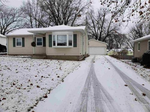 1539 Liberty Ave, Waterloo IA  50702-2420 exterior