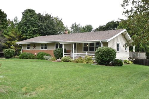 10120 Norwich Ave, Milwaukee WI 53228-2020 exterior