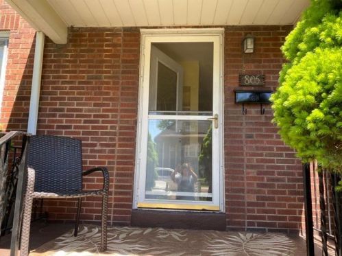 805 23rd St, Ambridge, PA 15003-1849