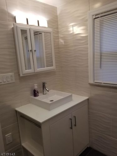 905 Salem Ave, Industrial Hillside NJ  07205-3009 exterior