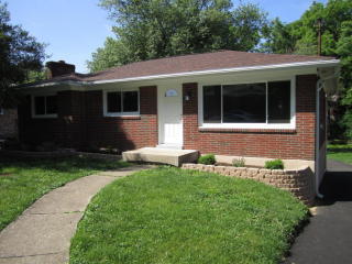 6904 Sandstone Blvd, Louisville, KY 40219-2545