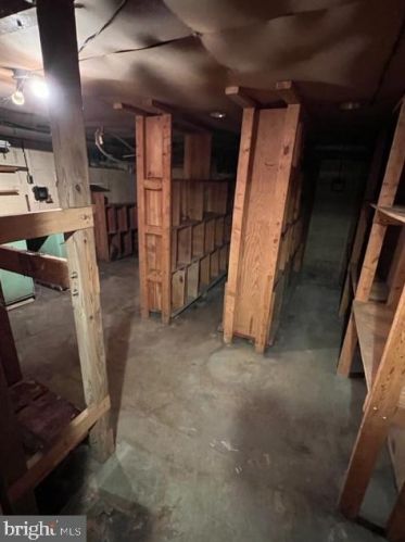 1553 New Holland Pike, Lancaster PA 17601-5653 exterior