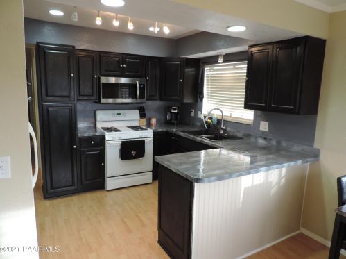 4001 Robert Rd, Prescott Valley, AZ 86314-8108