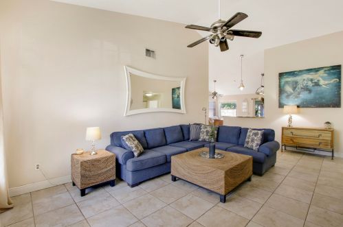 8719 Indian River Run, Boynton Beach, FL 33472-2458