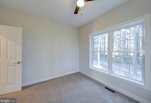 2 Hudson Rd, Laurel DE  19956-3090 exterior