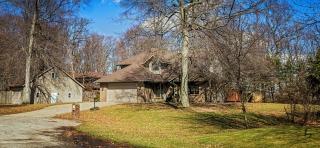 50744 Oak Tree Ln, Bristol, IN 46507-9061