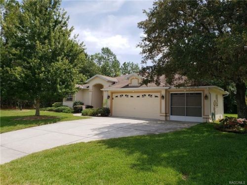 33 Linder Dr, Homosassa, FL 34446-3965