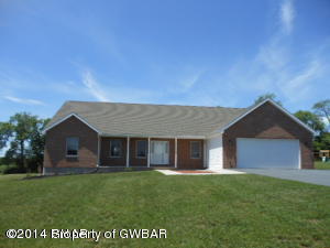 2 Louis Cir, Drums, PA 18222-1865
