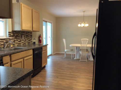 165 Huntley Ave, Berkeley Township NJ  08721-1351 exterior