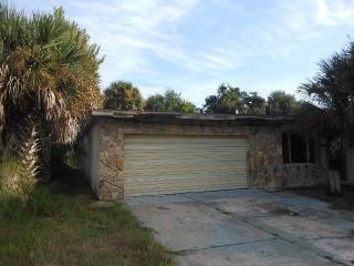 2920 Nicholson St, Titusville, FL 32796-1726