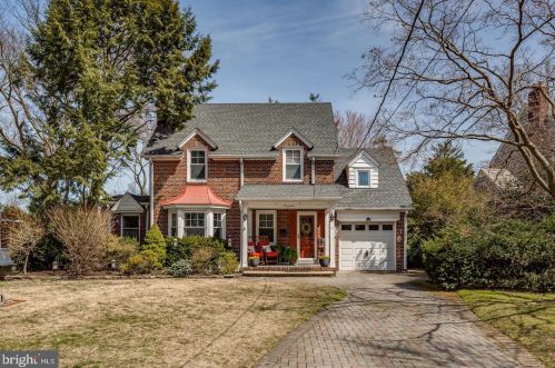 17 2nd Ave, Haddon Heights, NJ 08035-1441