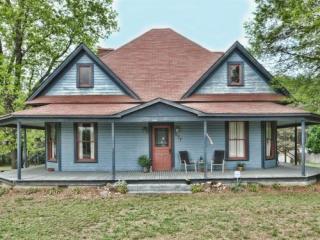 377 Shinnville Rd, Mooresville, NC 28115-9374