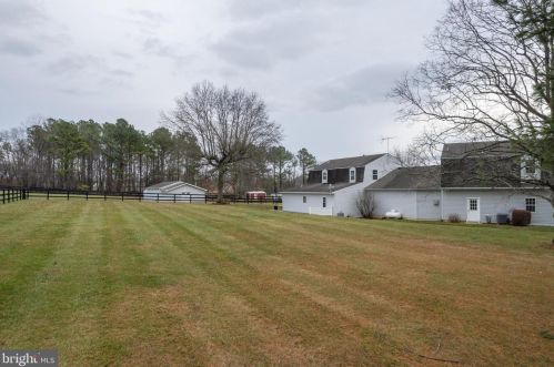 38196 Morrisonville Rd, Lovettsville, VA 20180-2918