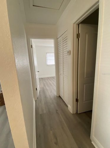 9681 Park Lake Dr, Pinellas Park FL  33782-3561 exterior