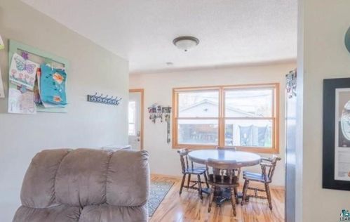 412 32nd St, Hibbing MN  55746-2696 exterior