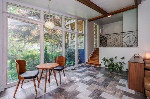 106 Woodland Rd, Pittsburgh, PA 15238-1636