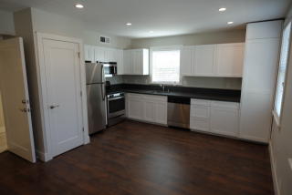 1325 18th St, Sacramento CA  95811-5149 exterior