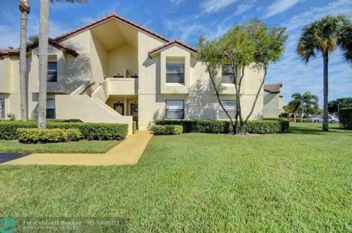 5915 Parkwalk Dr, Boynton Beach, FL 33472-2324