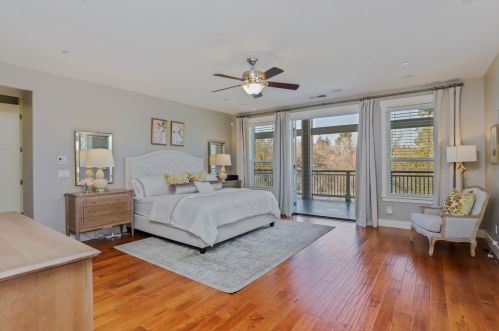 10817 Goldsborough Cir, Valley Home CA 95361-7649 exterior