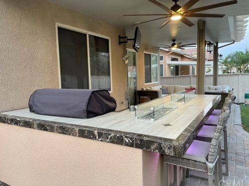 5 Villa Milano, Lake Elsinore CA  92532-0111 exterior