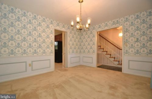 1023 Areba Ave, Swatara PA  17033-2204 exterior