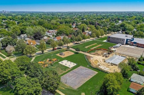 2442 67, Milwaukee WI 53214-1762 exterior