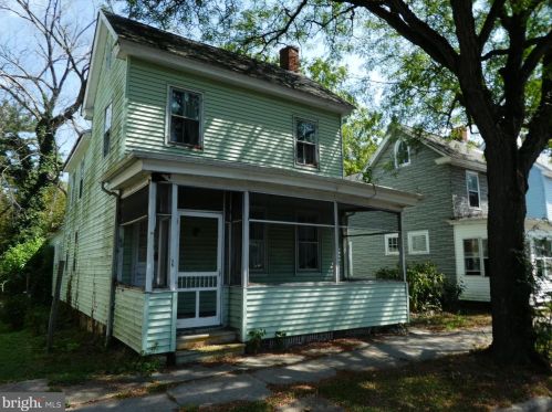 15 Governors Ave, Dover, DE 19904-3111