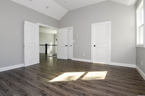 145 Laurel Hill Rd, Northport NY  11768-3428 exterior