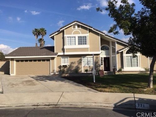 771 Brierwood Ave, Rialto, CA 92376-4777