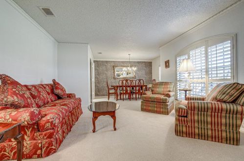 2506 Honeysuckle Dr, Richardson, TX 75082-3345