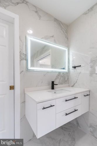 4022 Township Line Rd, Collegeville PA  19426-3045 exterior