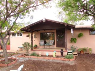13712 Lyall Pl, Lakeside, CA 92040-4823