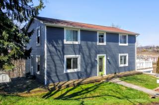 752 Northwest Dr, Morgantown WV  26505-2675 exterior