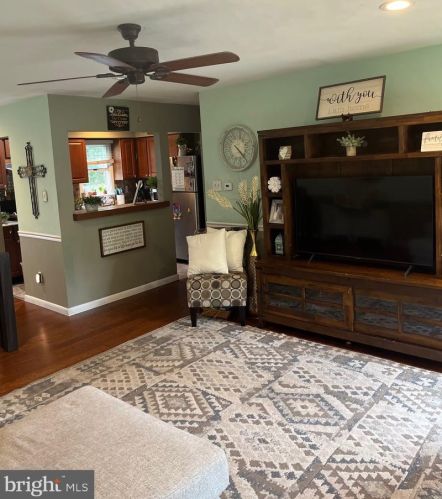 437 Bucknell Ave, Wenonah NJ  08090-1304 exterior