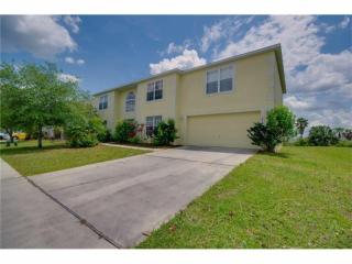 2351 Walnut Canyon Dr, Kissimmee, FL 34758-1719