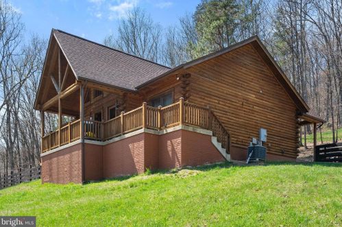 1600 Mercer Rd, Haymarket, VA 20169-1347