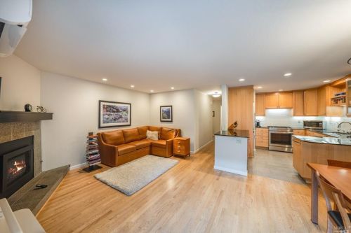 1228 St, Santa Rosa CA  95404-3457 exterior