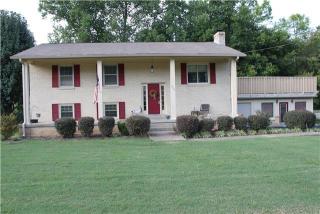 204 Stonewall Rd, Columbia, TN 38401-5057