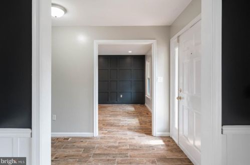 9904 Shadowridge Ct, Fredericksburg, VA 22407-4386
