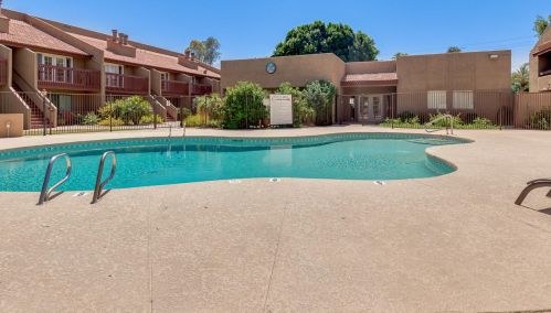 14203 19th Ave, Phoenix AZ  85023-6785 exterior