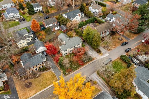 7 Haslet Way, Wilmington DE  19807-3120 exterior