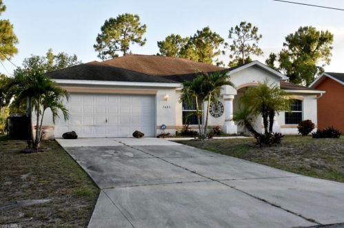 2603 11th St, Lehigh Acres, FL 33936-0009