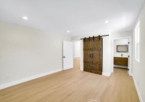 11512 La Maida St, North Hollywood CA  91601-4323 exterior