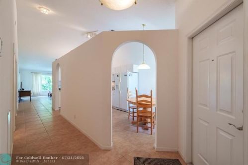 8419 Cargill Pt, West Palm Beach, FL 33411-5513