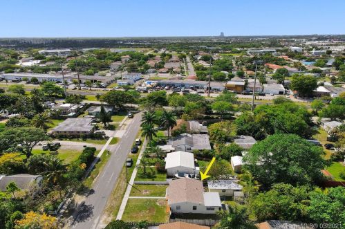 234 3rd Pl, Dania Beach, FL 33004-4127