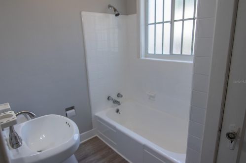 217 9th St, Winter Haven FL  33880-3112 exterior